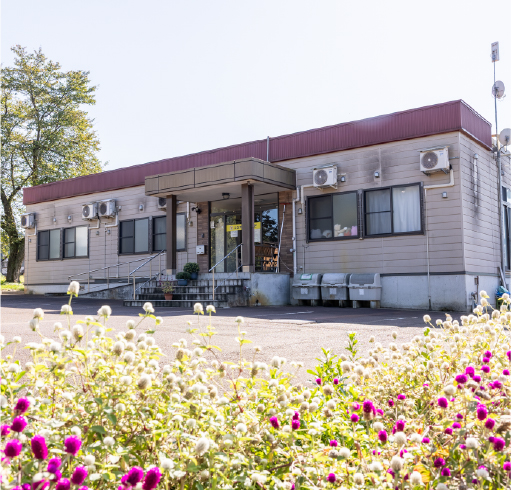 住宅型有料老人ホーム
コロネットわだの外観写真